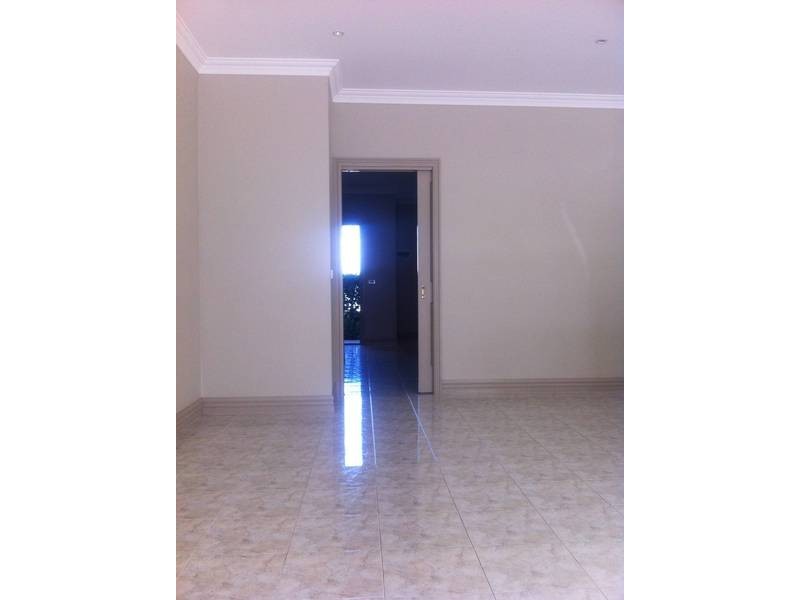 2/7 Lorraine Court, Hillside VIC 3037