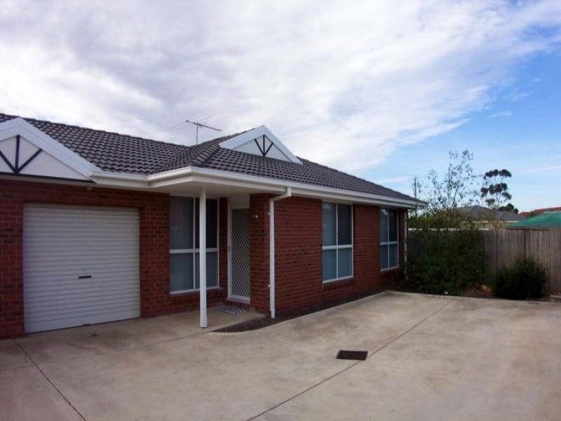 3/10 Antonie Avenue, Delahey VIC 3037