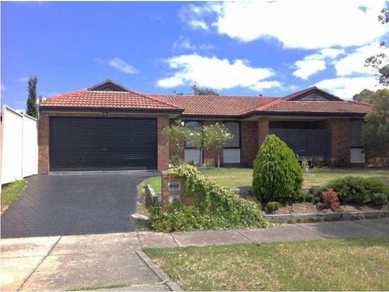 4  Rutherglen Avenue, Taylors Lakes VIC 3038