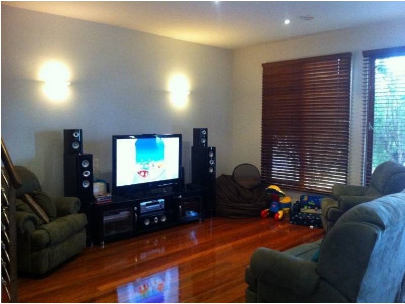 26 Ruben Drive, Sydenham VIC 3037