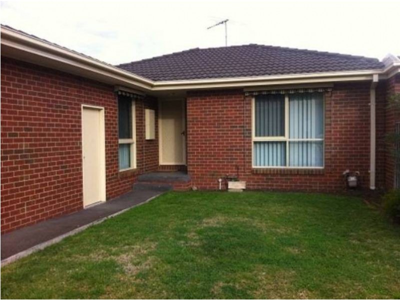 20  Village Avenue, Taylors Lakes VIC 3038