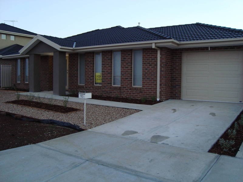 93 Victoria Road, Sydenham VIC 3037