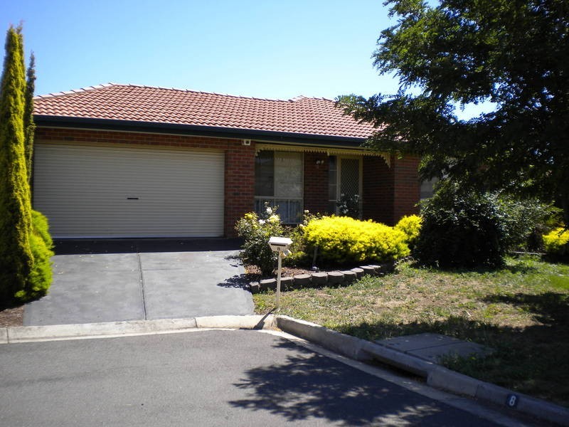 8 Whitmore Place, Hillside VIC 3037