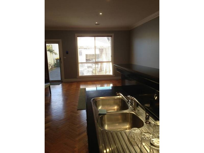 16 McCubbin Drive, Taylors Lakes VIC 3038