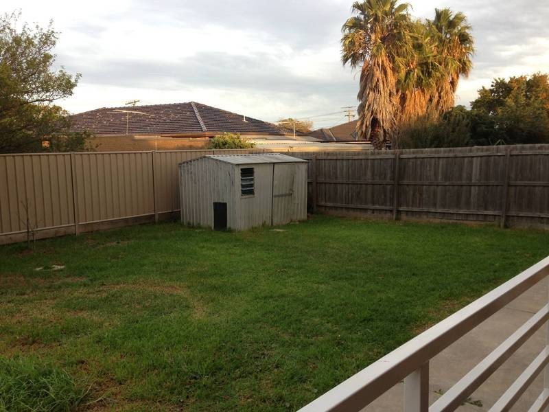 13 Witchwood Close, Albanvale VIC 3021