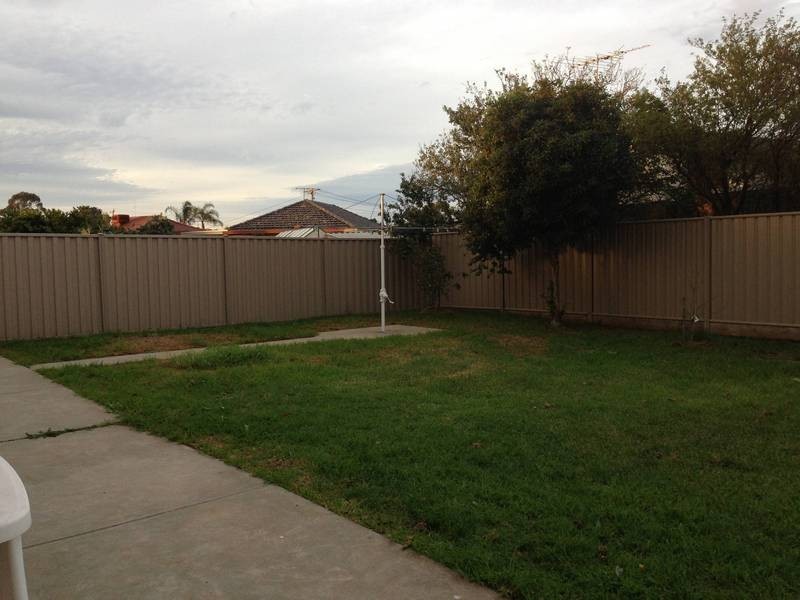 13 Witchwood Close, Albanvale VIC 3021