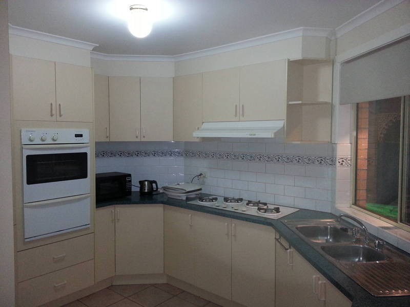 43 Catherine Drive, Hillside VIC 3037