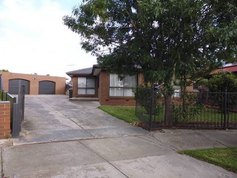 9 Peveril Close, Kings Park VIC 3021