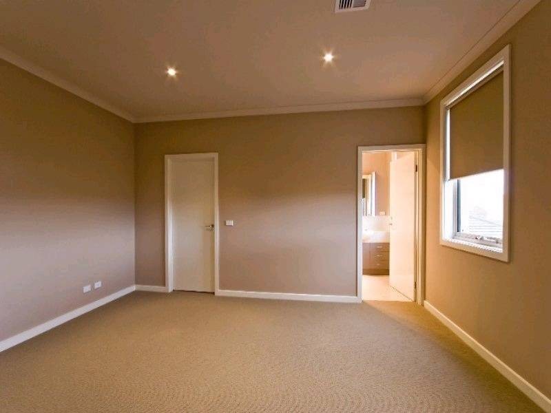 4/19-23 Overton Lea Boulevard, Sydenham VIC 3037