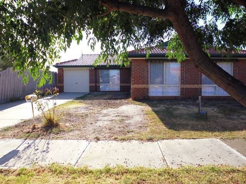 10 Brindalee Way, Hillside VIC 3037