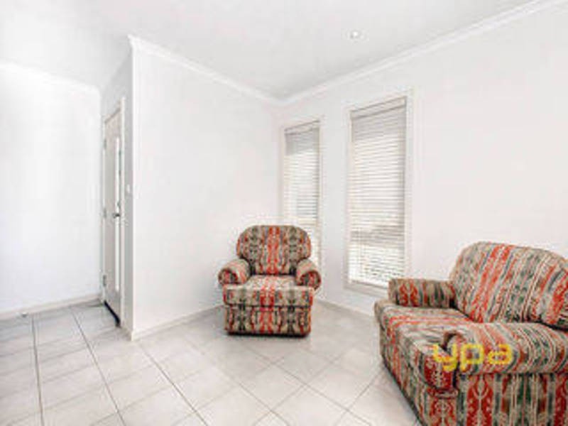 26 Zammit Lane, Hillside VIC 3037