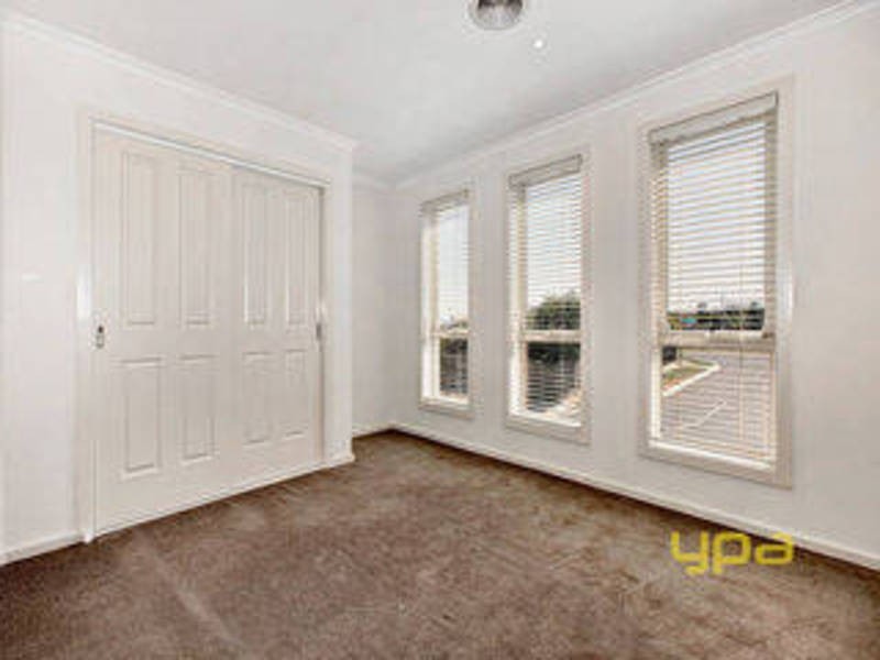 26 Zammit Lane, Hillside VIC 3037