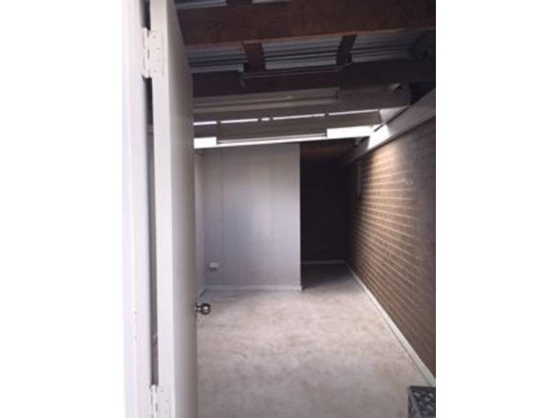 32  Village Avenue, Taylors Lakes VIC 3038