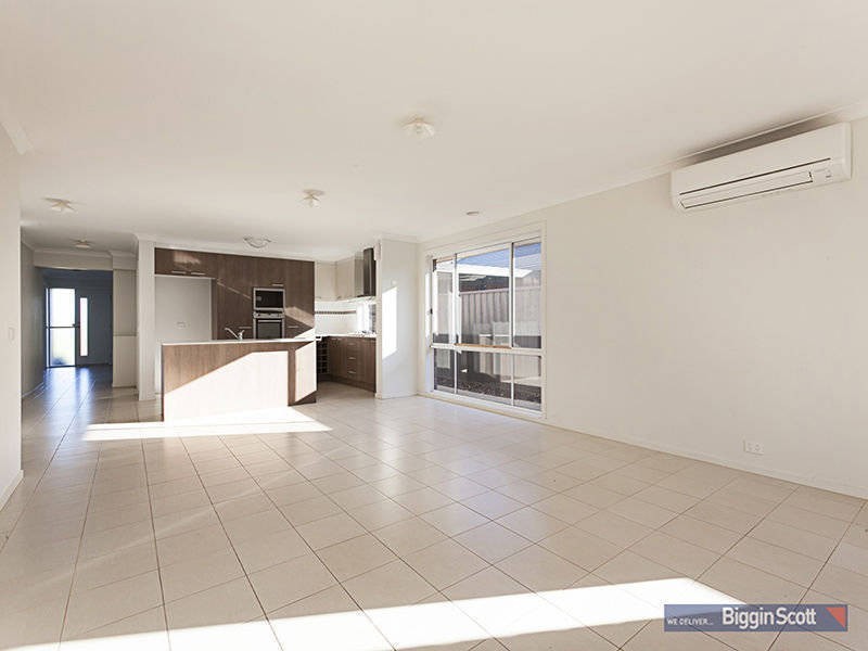 12 Cymbal Road, Deer Park VIC 3023