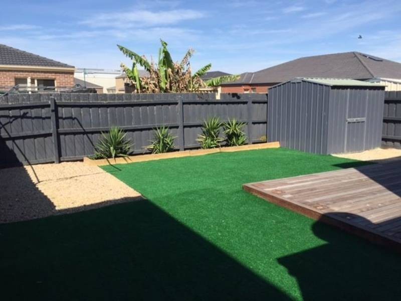 7 Amberlea Circuit, Taylors Hill VIC 3037