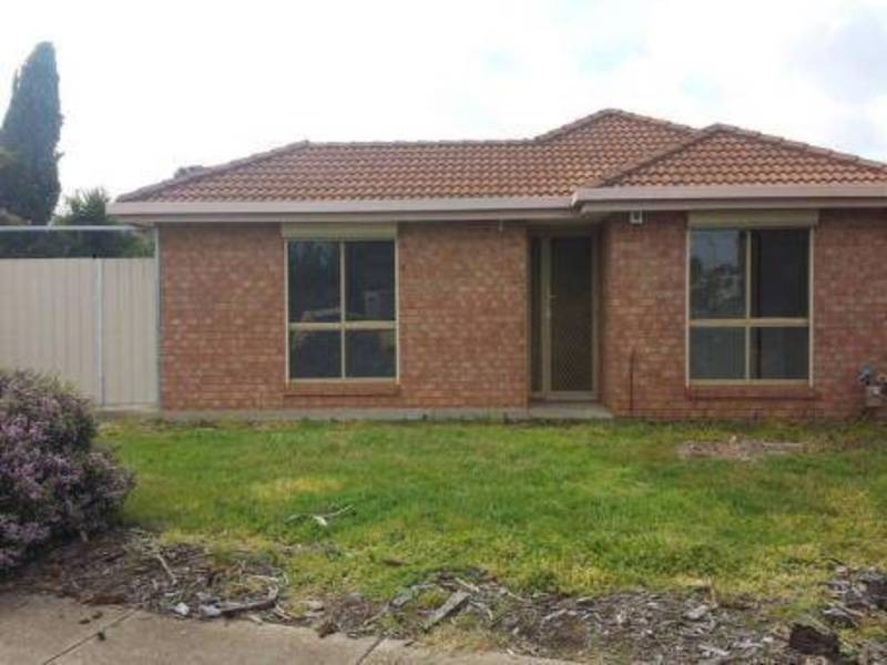 30 Gamalite Drive, Melton VIC 3337