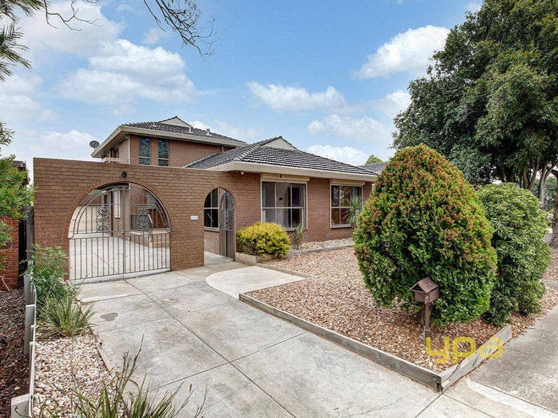 20 Akma Court, Taylors Lakes VIC 3038
