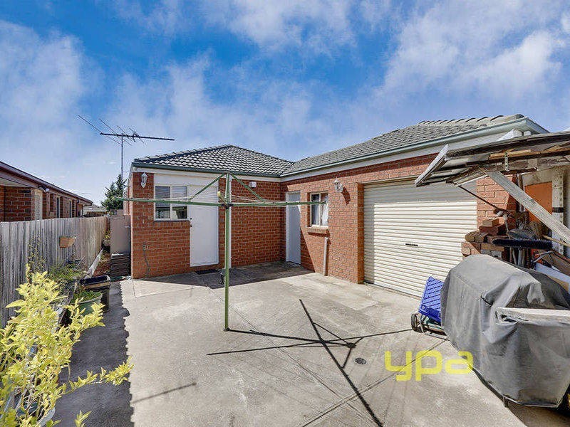 1 Hepburn Place, Sydenham VIC 3037