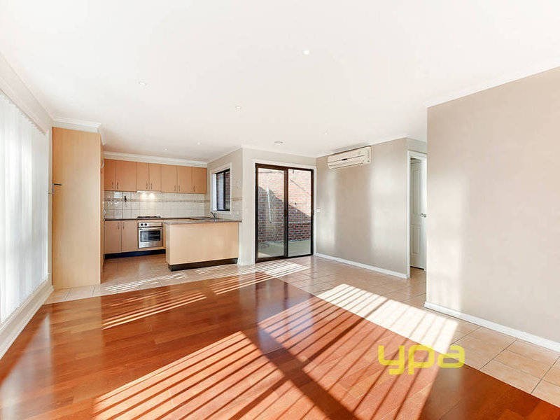 18 Adelaide Street, St Albans VIC 3021