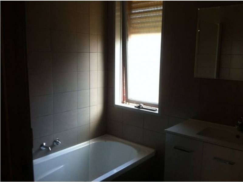 48 Tarella Drive, Keilor Downs VIC 3038