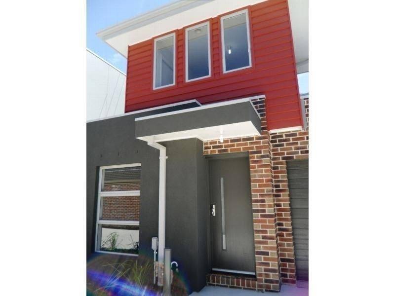 2/537 Melton Highway, Sydenham VIC 3037