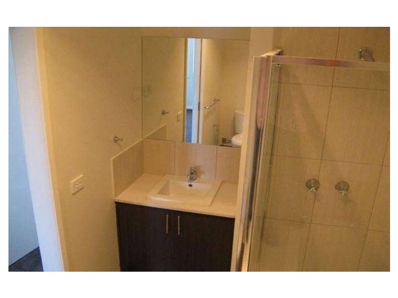 2/537 Melton Highway, Sydenham VIC 3037