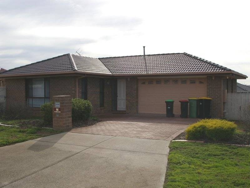 84 Glenbruar Drive, Hillside VIC 3037