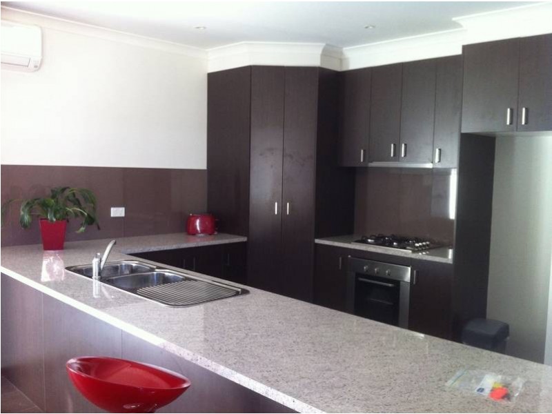 1A Andrew Road, St Albans VIC 3021