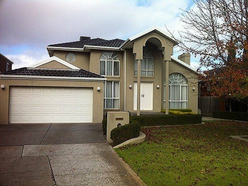 5 Queen Victoria Parade, Taylors Lakes VIC 3038