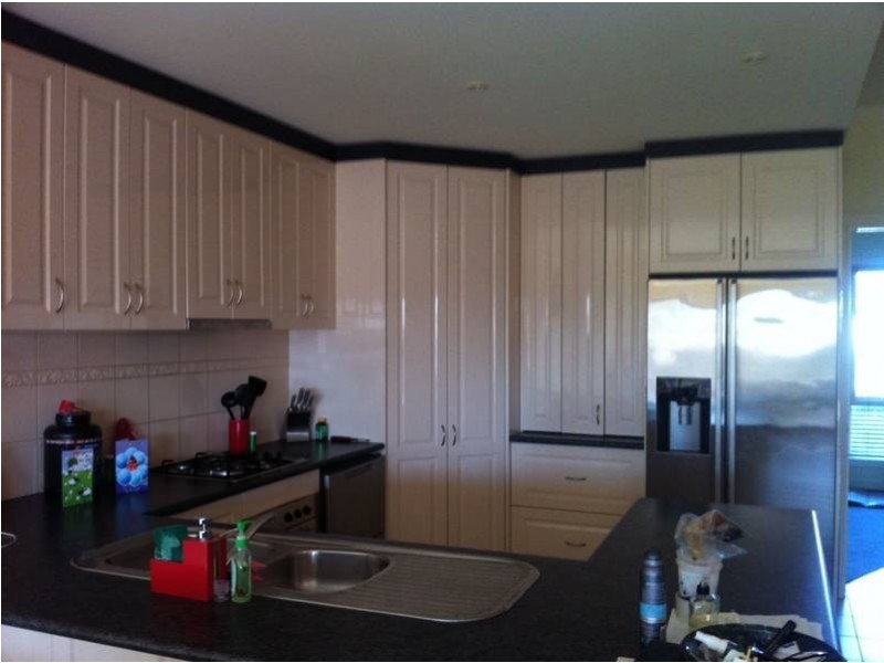 21 Marylou Court, Delahey VIC 3037