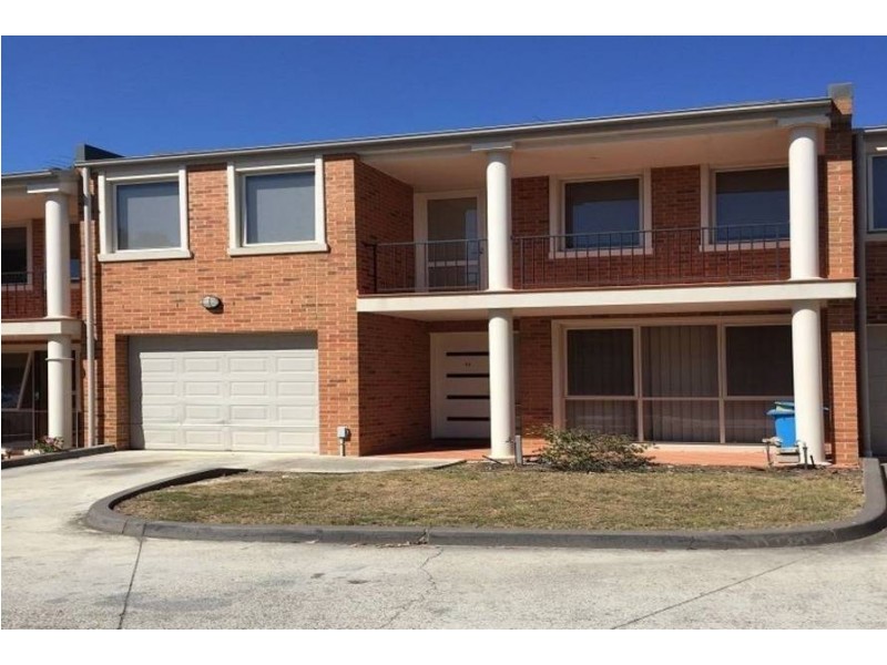 11/19-23 Overton Lea Boulevard, Sydenham VIC 3037