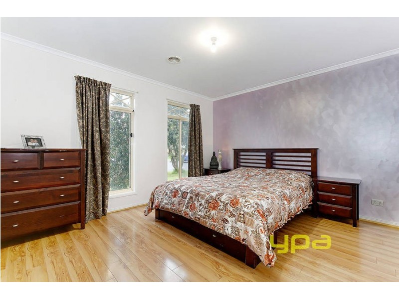 9 Lorraine Court, Hillside VIC 3037