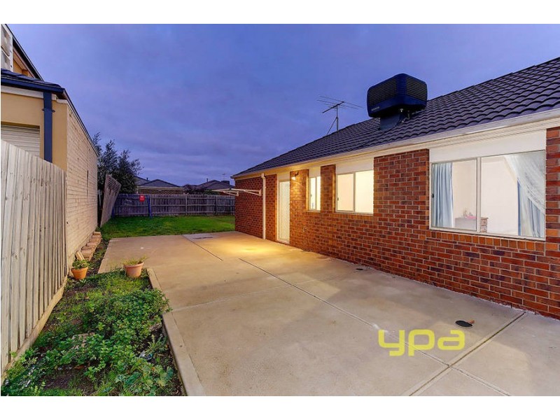 9 Lorraine Court, Hillside VIC 3037