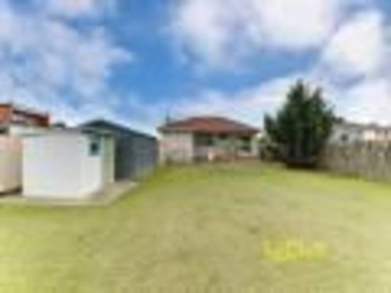 4 Butler Street, St Albans VIC 3021