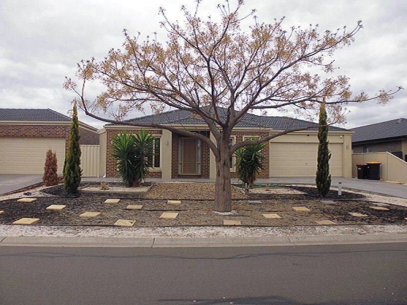 3 Carisbrook Court, Taylors Hill VIC 3037