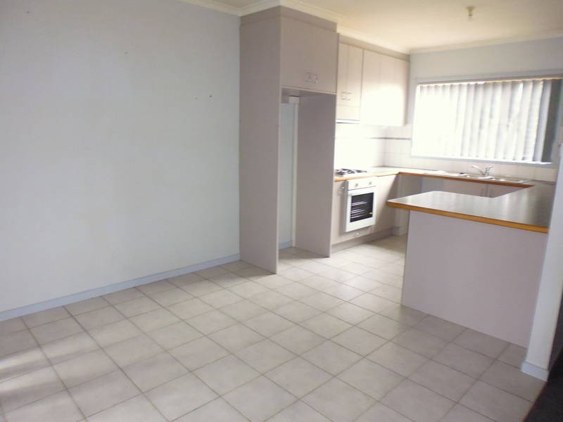 3/15 Breadalbane Court, Sydenham VIC 3037