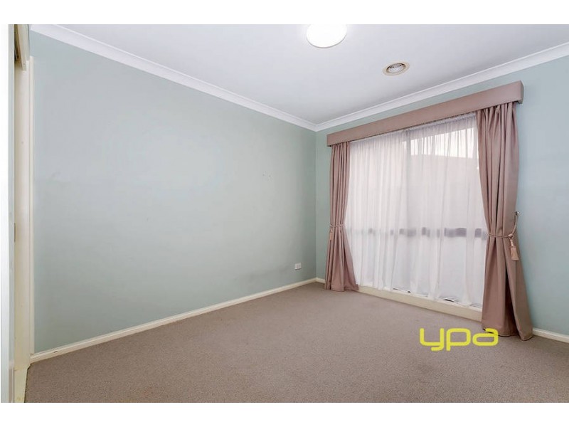 23 Martens Court, Taylors Lakes VIC 3038