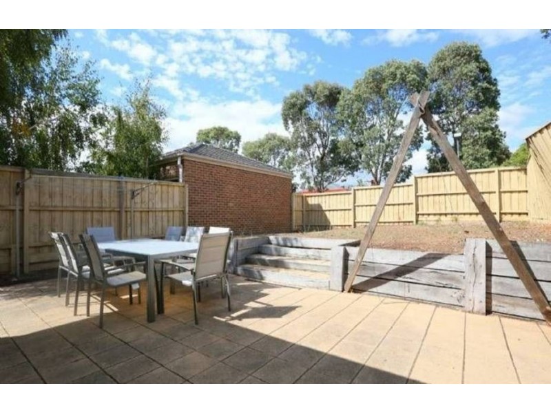 7 Wentworth Drive, Taylors Lakes VIC 3038