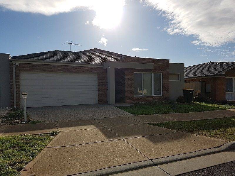 8 Scullin Road, Burnside Heights VIC 3023