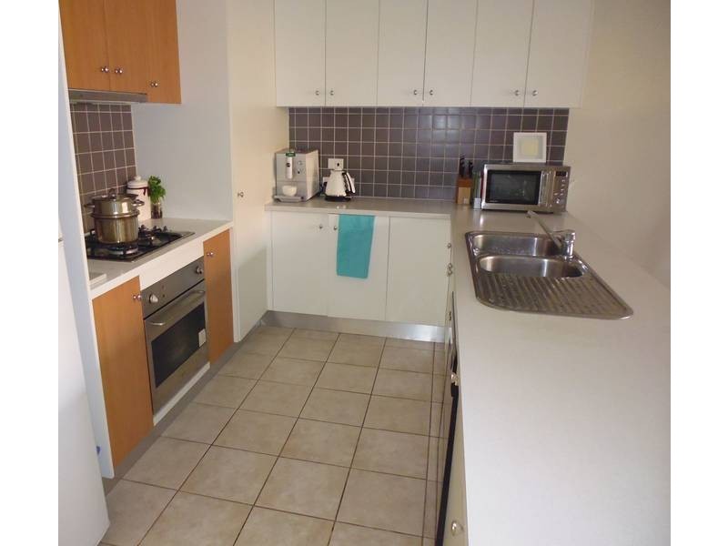 25B Wentworth Drive, Taylors Lakes VIC 3038