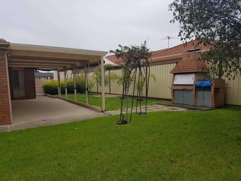 38 Verona Drive, Taylors Lakes VIC 3038