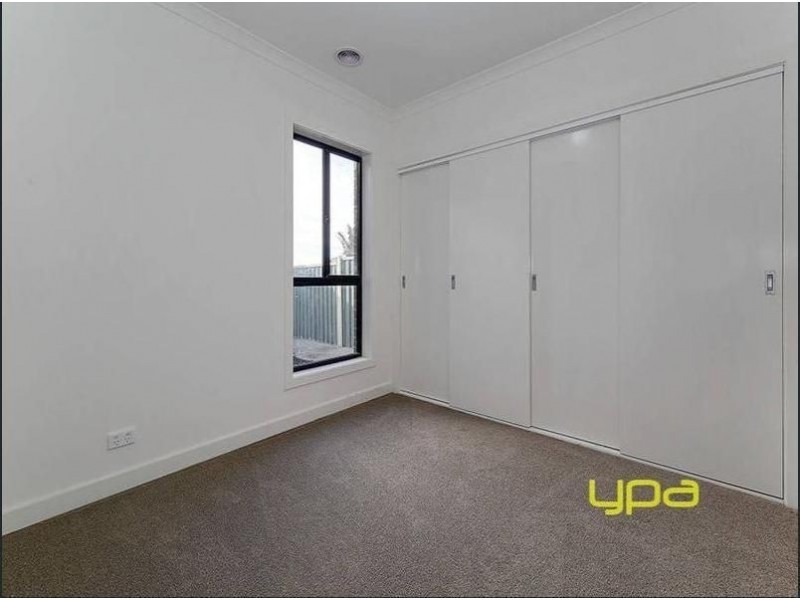 3/63 Victoria Road, Sydenham VIC 3037