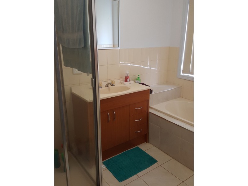 2/62 Jamieson Street, St Albans VIC 3021