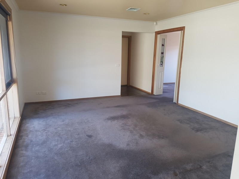 17 Alcott Place, Delahey VIC 3037