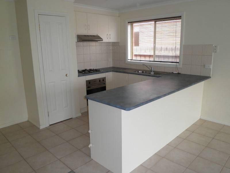 28 Brindalee Way, Hillside VIC 3037