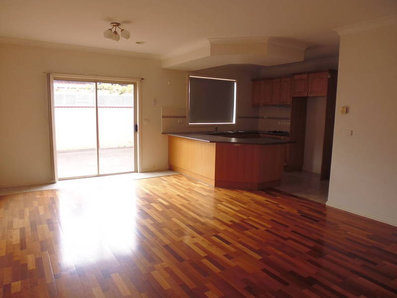 20 Sullivan Street, Cairnlea VIC 3023