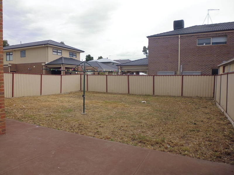 20 Sullivan Street, Cairnlea VIC 3023