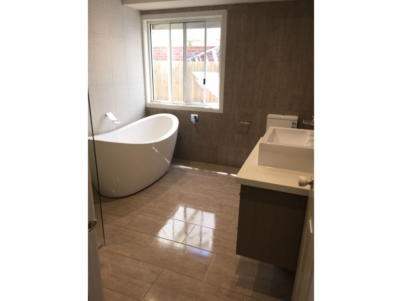 7 Rebecca Court, Hillside VIC 3037