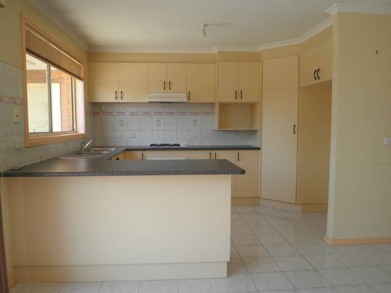 5 Felicia Way, Sydenham VIC 3037