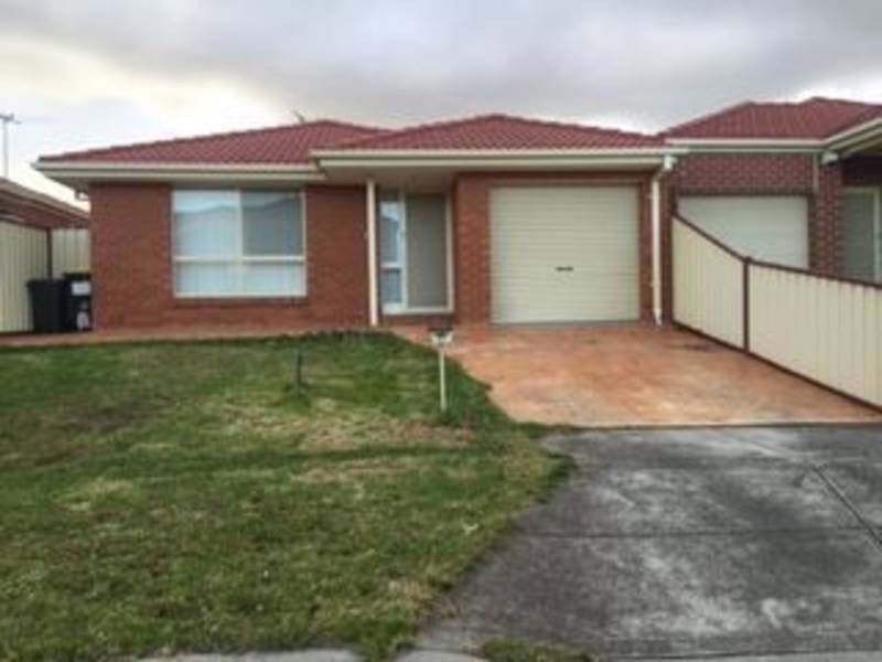 11 Sacras Court, Sydenham VIC 3037